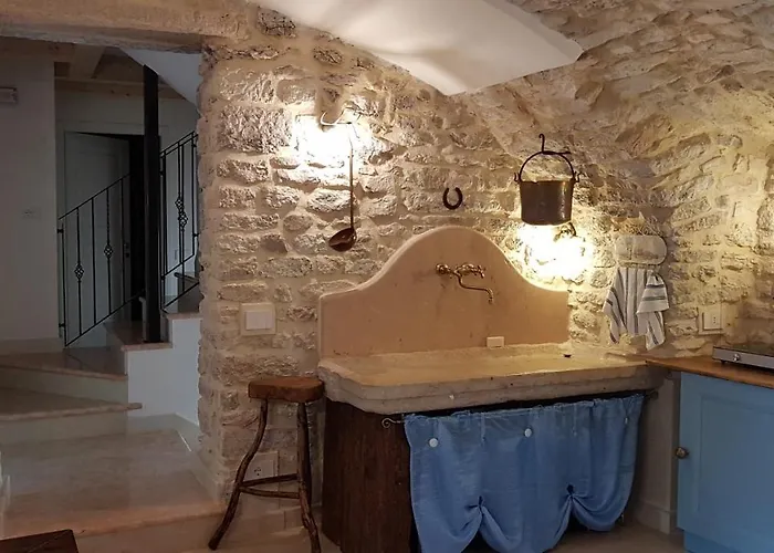 Taverna Paradiso Bed & Breakfast SantʼAmbrogio di Valpolicella
